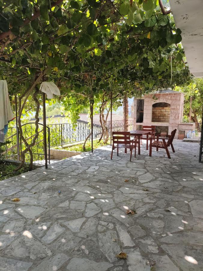 L & D Panorama Apartmani Risan Exterior photo