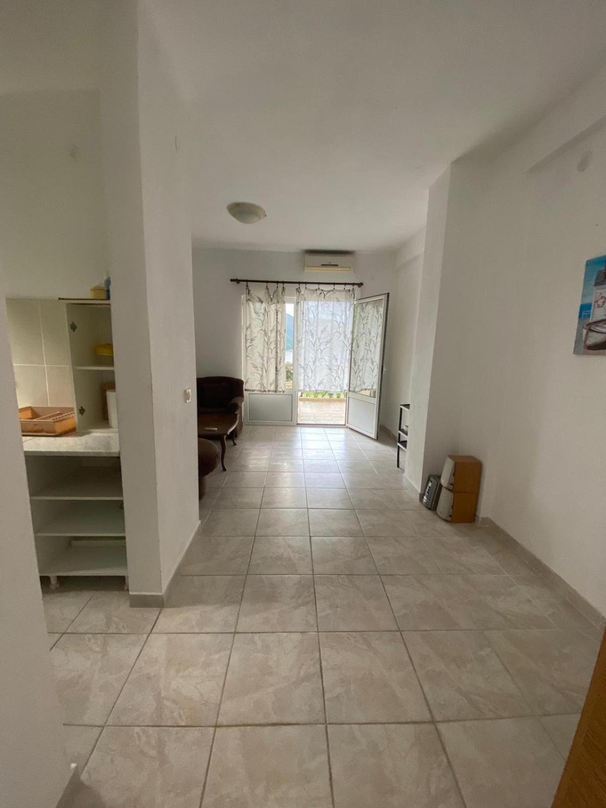 L & D Panorama Apartmani Risan Exterior photo